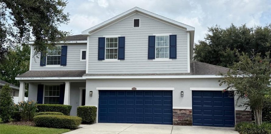 House in Riverview, Florida 4 bedrooms, 230.96 sq.m. № 2201220