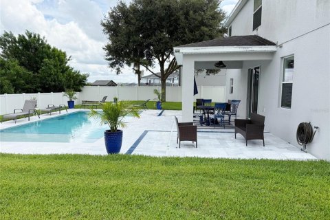 House in Riverview, Florida 4 bedrooms, 230.96 sq.m. № 2201220 - photo 20