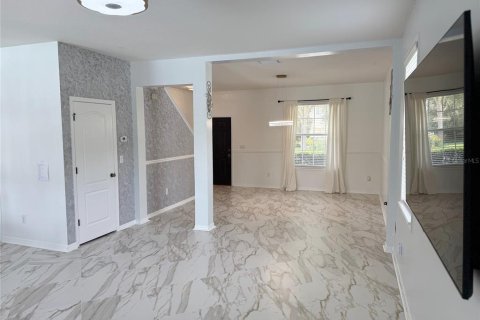 House in Riverview, Florida 4 bedrooms, 230.96 sq.m. № 2201220 - photo 10