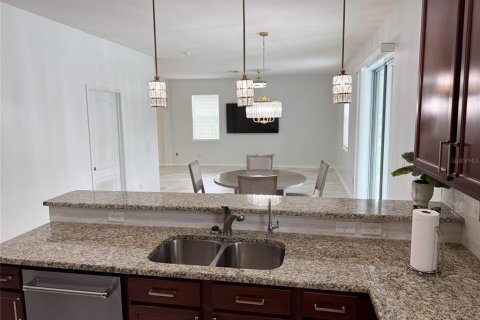 House in Riverview, Florida 4 bedrooms, 230.96 sq.m. № 2201220 - photo 25