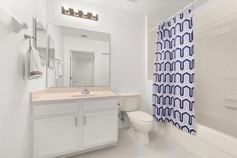 Condo in Celebration, Florida, 3 bedrooms № 2395973 - photo 17