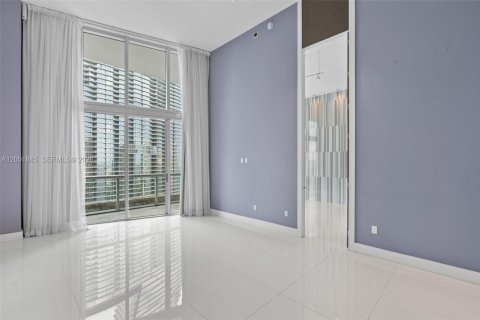 Condo in Miami, Florida, 1 bedroom  № 2170282 - photo 9