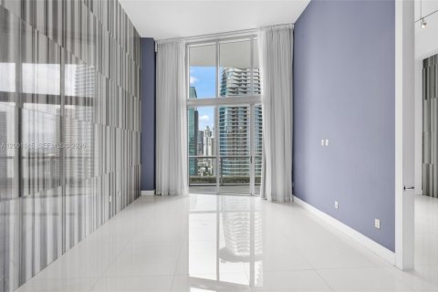 Condo in Miami, Florida, 1 bedroom  № 2170282 - photo 8