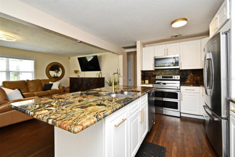 Casa en venta en Orlando, Florida, 2 dormitorios, 98.48 m2 № 1817778 - foto 16