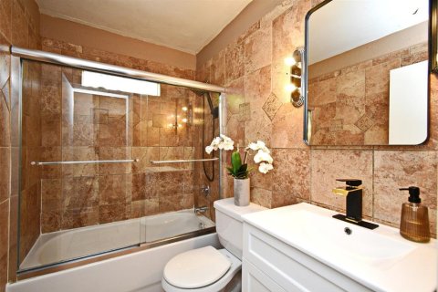 Casa en venta en Orlando, Florida, 2 dormitorios, 98.48 m2 № 1817778 - foto 20