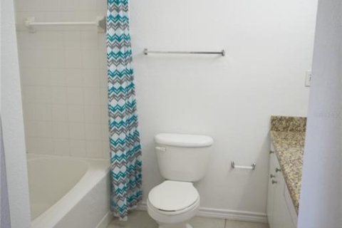 Condo in Tampa, Florida, 2 bedrooms  № 1875883 - photo 8