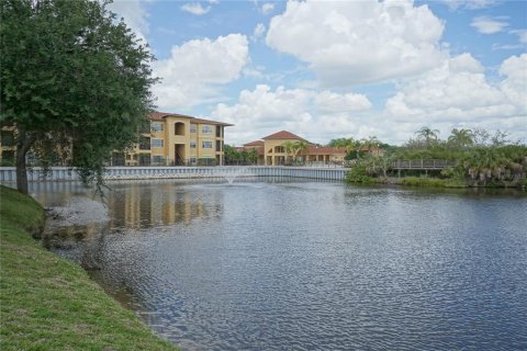 Condo in Tampa, Florida, 2 bedrooms  № 1875883 - photo 18