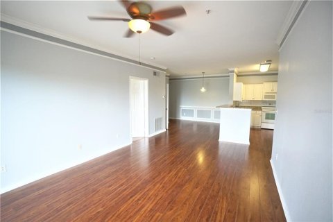 Condo in Tampa, Florida, 2 bedrooms  № 1875883 - photo 3