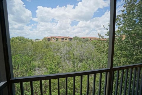 Condo in Tampa, Florida, 2 bedrooms  № 1875883 - photo 15