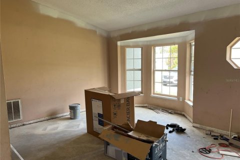 Villa ou maison à vendre à Deltona, Floride: 3 chambres, 151.99 m2 № 1870288 - photo 5