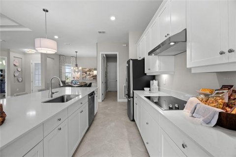 Villa ou maison à vendre à Port Charlotte, Floride: 3 chambres, 219.34 m2 № 1777184 - photo 2