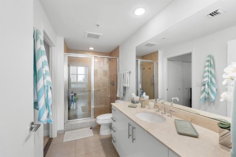 Condominio en alquiler en West Palm Beach, Florida, 2 dormitorios, 104.05 m2 № 2188311 - foto 19