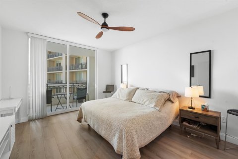 Condominio en alquiler en West Palm Beach, Florida, 2 dormitorios, 104.05 m2 № 2188311 - foto 13