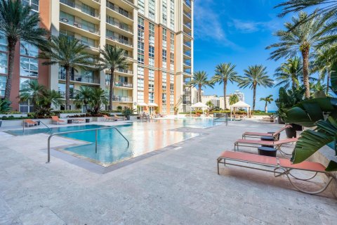 Condominio en alquiler en West Palm Beach, Florida, 2 dormitorios, 104.05 m2 № 2188311 - foto 28