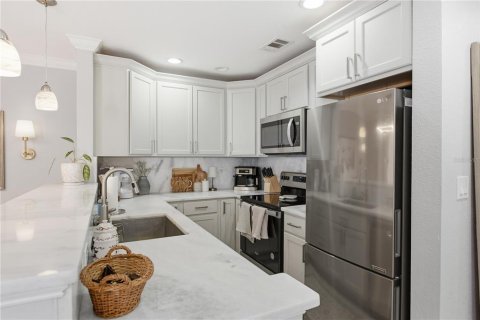 Condominio en venta en Saint Pete Beach, Florida, 2 dormitorios, 70.61 m2 № 2419536 - foto 15