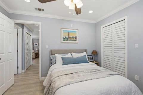 Condominio en venta en Saint Pete Beach, Florida, 2 dormitorios, 70.61 m2 № 2419536 - foto 20