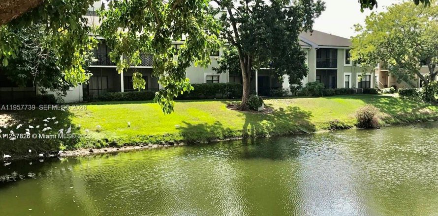 Apartamento en Sunrise, Florida 1 dormitorio, 58.53 m2 № 2011544