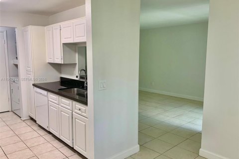 Apartamento en alquiler en Sunrise, Florida, 1 dormitorio, 58.53 m2 № 2011544 - foto 8