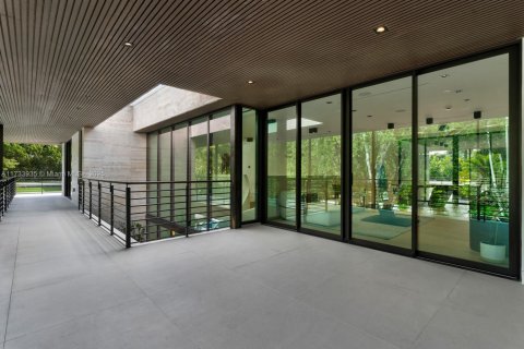 Casa en venta en Miami, Florida, 6 dormitorios, 820.61 m2 № 1483345 - foto 20