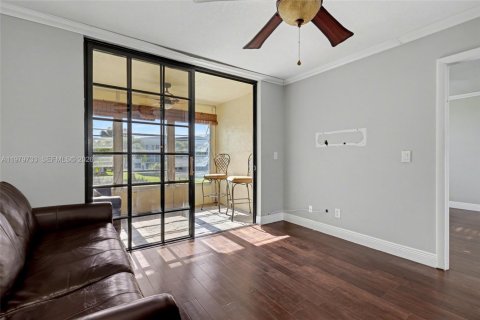 Copropriété à louer à Margate, Floride: 2 chambres, 73.39 m2 № 2043805 - photo 11