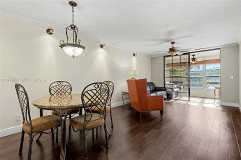 Copropriété à louer à Margate, Floride: 2 chambres, 73.39 m2 № 2043805 - photo 6
