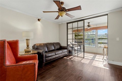 Copropriété à louer à Margate, Floride: 2 chambres, 73.39 m2 № 2043805 - photo 9