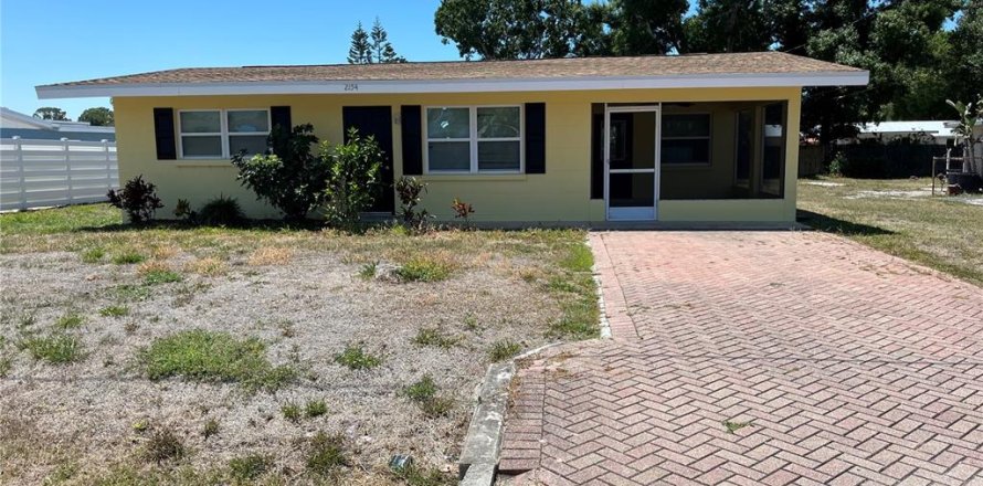 Villa ou maison à Sarasota, Floride 2 chambres, 84.73 m2 № 2212355