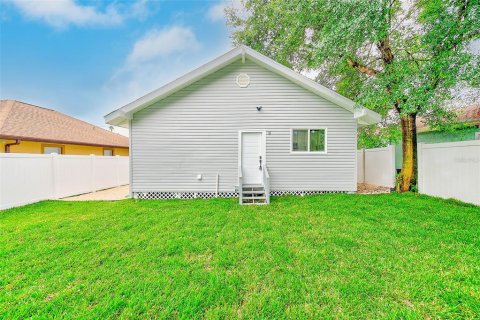 Villa ou maison à vendre à Tampa, Floride: 4 chambres, 145.67 m2 № 1913745 - photo 30