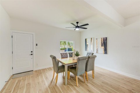 Villa ou maison à vendre à Tampa, Floride: 4 chambres, 145.67 m2 № 1913745 - photo 2