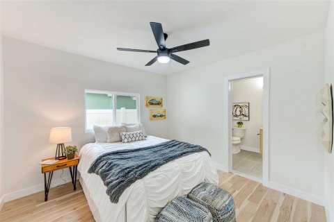 Villa ou maison à vendre à Tampa, Floride: 4 chambres, 145.67 m2 № 1913745 - photo 18