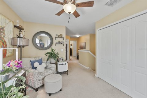 Townhouse in Tampa, Florida 3 bedrooms, 174.66 sq.m. № 2224961 - photo 14