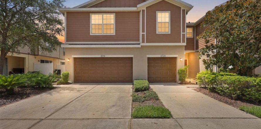 Townhouse in Tampa, Florida 3 bedrooms, 174.66 sq.m. № 2224961