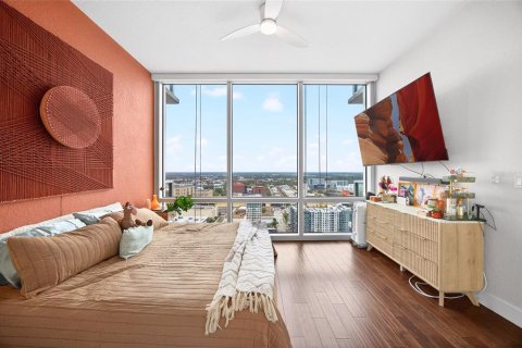 Condo in Orlando, Florida, 2 bedrooms № 2103607 - photo 16