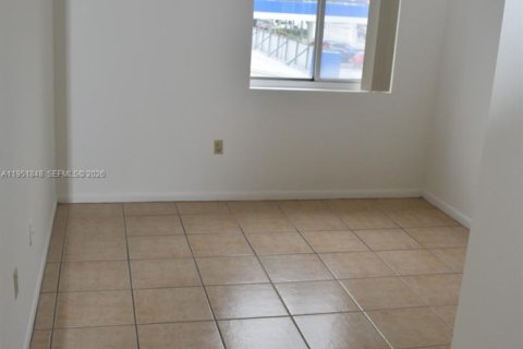 Condominio en venta en Miami, Florida, 2 dormitorios, 77.2 m2 № 2006115 - foto 11