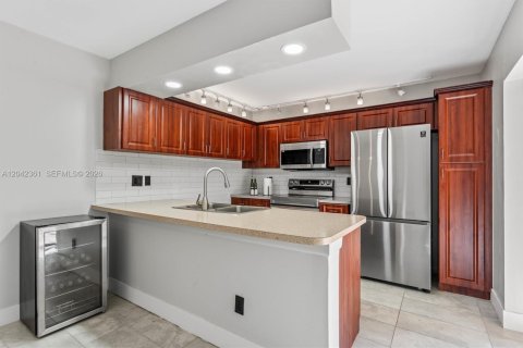Touwnhouse à vendre à Davie, Floride: 3 chambres, 153.66 m2 № 2185934 - photo 11