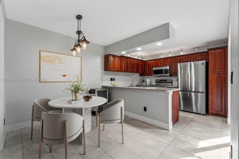 Touwnhouse à vendre à Davie, Floride: 3 chambres, 153.66 m2 № 2185934 - photo 8