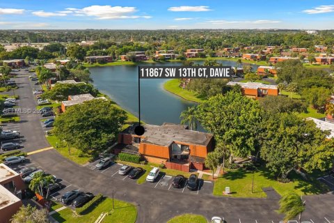 Touwnhouse à vendre à Davie, Floride: 3 chambres, 153.66 m2 № 2185934 - photo 29