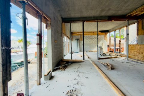 Casa en venta en Pompano Beach, Florida, 5 dormitorios № 2089518 - foto 10