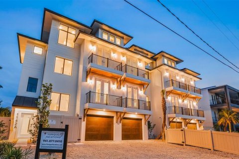 Condo à Sarasota, Floride, 5 chambres № 2120697