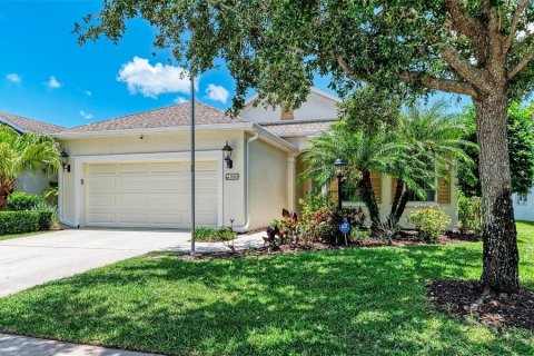 House in Parrish, Florida 3 bedrooms, 201.23 sq.m. № 1716461 - photo 1
