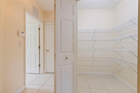 House in Seminole, Florida 4 bedrooms, 244.15 sq.m. № 2394412 - photo 29