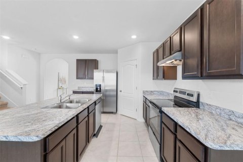 Villa ou maison à vendre à Winter Haven, Floride: 5 chambres, 241.64 m2 № 2350290 - photo 7