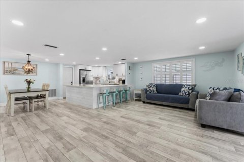 Villa ou maison à vendre à New Port Richey, Floride: 2 chambres, 128.86 m2 № 2400169 - photo 13
