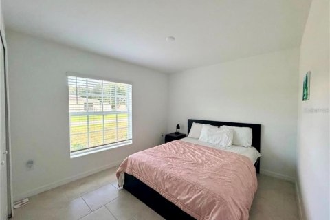 Villa ou maison à louer à Port Charlotte, Floride: 3 chambres, 179.3 m2 № 2425467 - photo 5