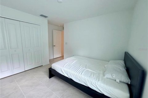 Villa ou maison à louer à Port Charlotte, Floride: 3 chambres, 179.3 m2 № 2425467 - photo 6