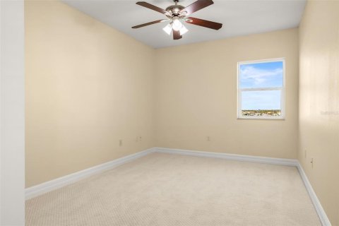 Condominio en alquiler en New Port Richey, Florida, 3 dormitorios, 141.68 m2 № 1879377 - foto 14