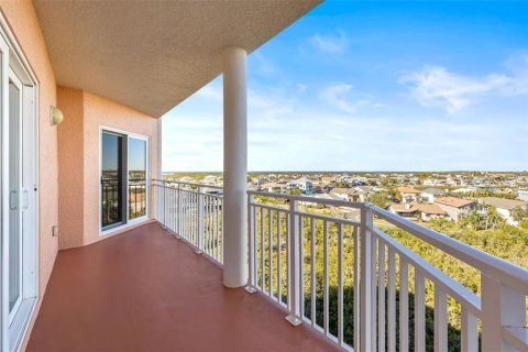 Condominio en alquiler en New Port Richey, Florida, 3 dormitorios, 141.68 m2 № 1879377 - foto 2
