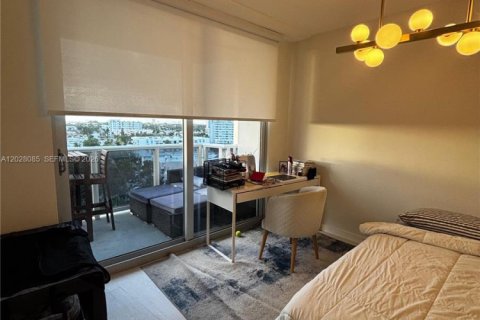 Appartement à louer à Miami Beach, Floride: 2 chambres, 93.18 m2 № 2146098 - photo 5