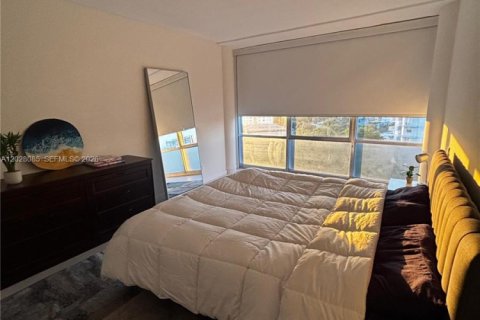 Appartement à louer à Miami Beach, Floride: 2 chambres, 93.18 m2 № 2146098 - photo 9