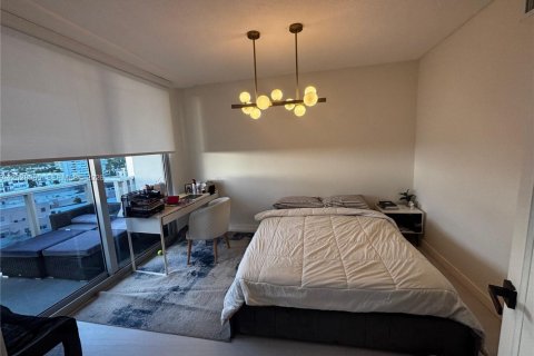 Appartement à louer à Miami Beach, Floride: 2 chambres, 93.18 m2 № 2146098 - photo 6